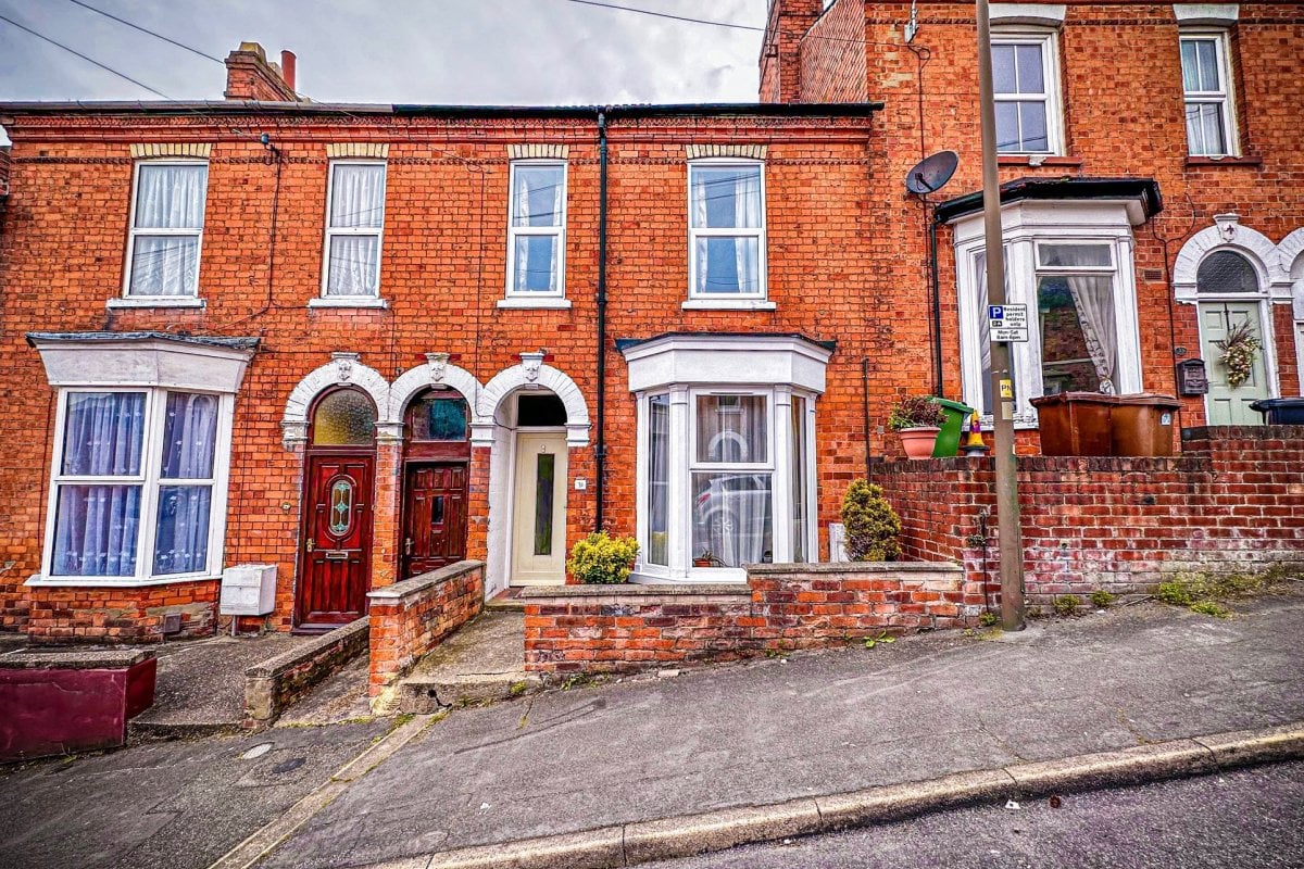 Why Landlords Should Still Invest in Student Housing in Lincoln: 2025/26 Outlook